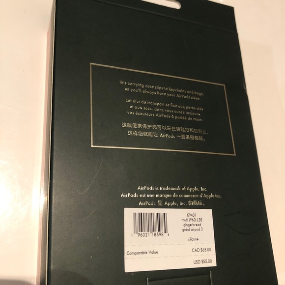 Kate Spade Gingerbread House AirPods 3rd generation case - Picture 3 of 4